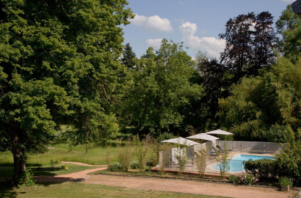 Le Monde De Charlie Hotel Bellerive-sur-Allier Exterior photo