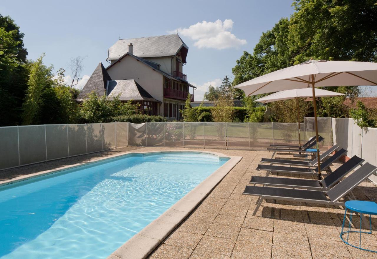 Le Monde De Charlie Hotel Bellerive-sur-Allier Exterior photo