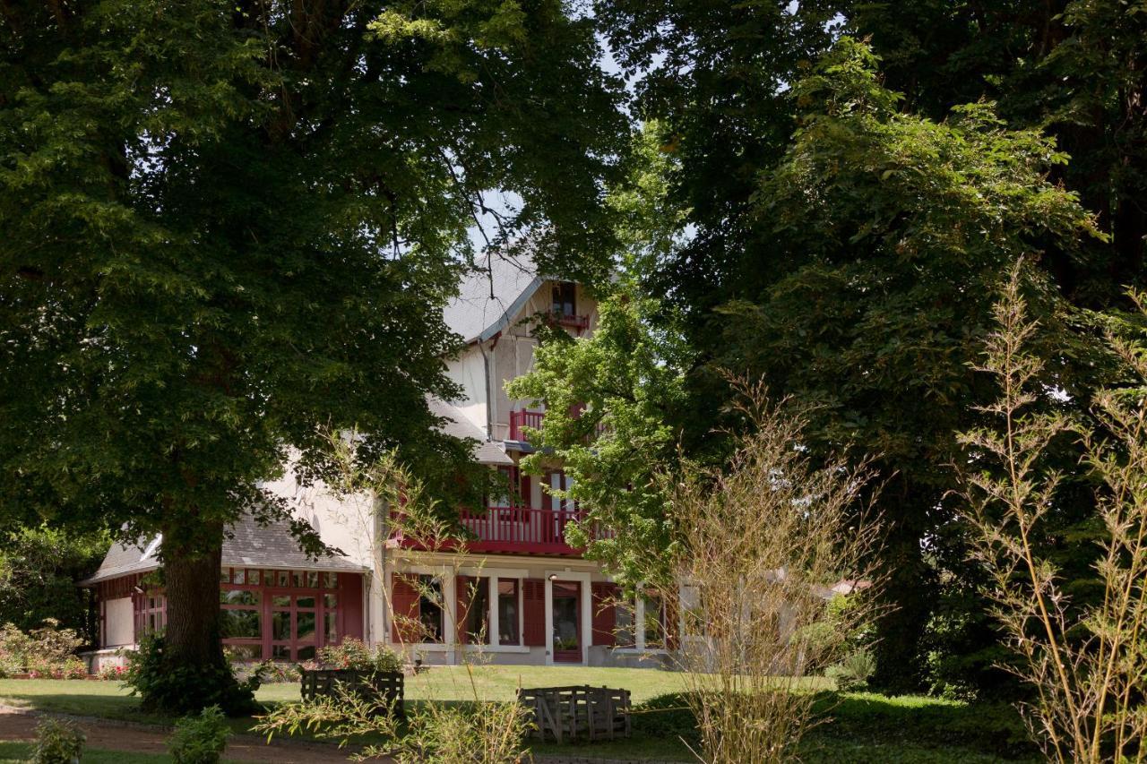 Le Monde De Charlie Hotel Bellerive-sur-Allier Exterior photo